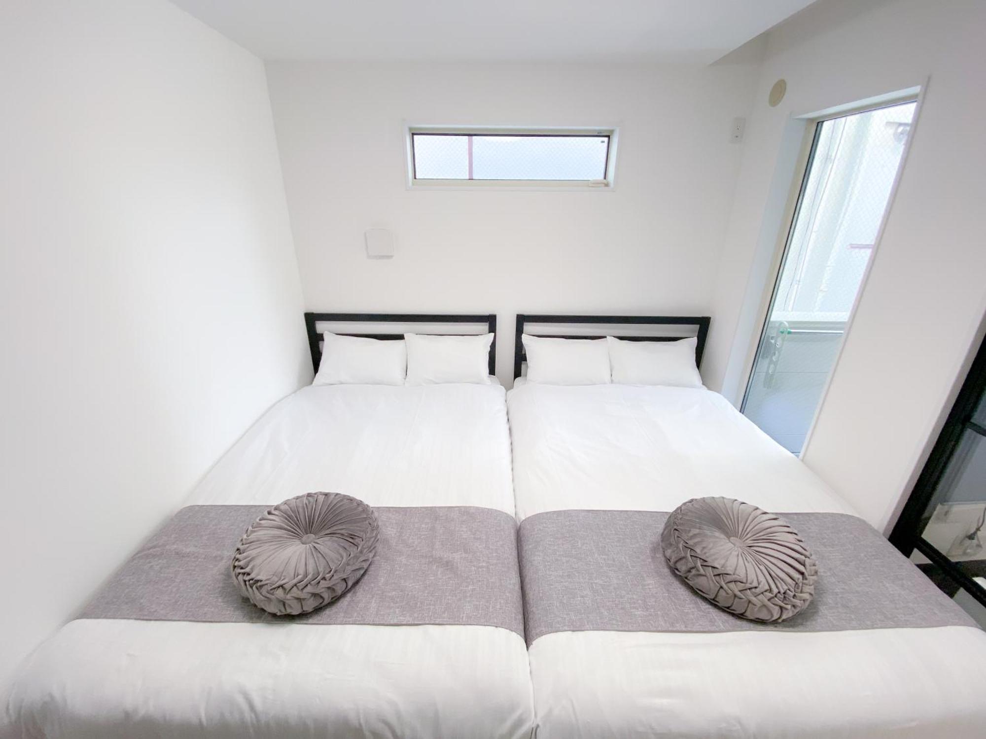 Residential Hotel Glitter Usjまで1駅5分 أوساكا المظهر الخارجي الصورة