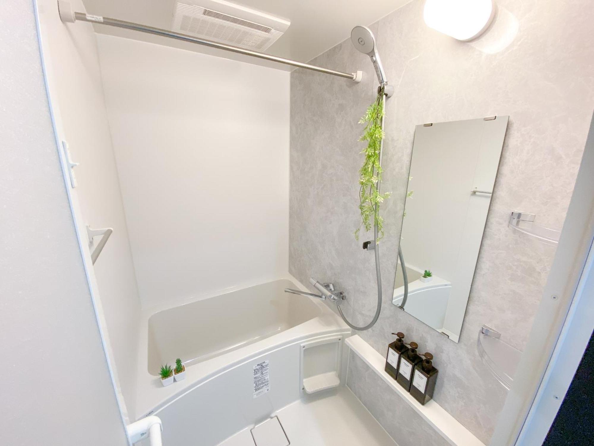 Residential Hotel Glitter Usjまで1駅5分 أوساكا الغرفة الصورة